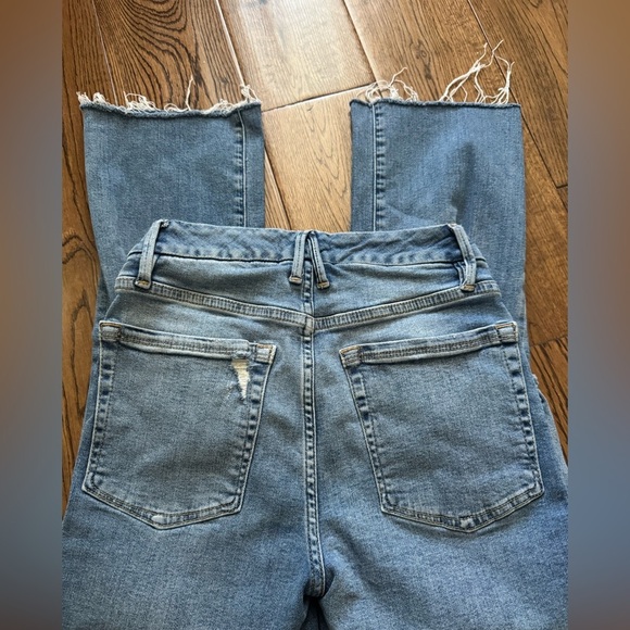 Good American Good Straight in Indigo033 Size 2/26
GS873T - Picture 5 of 8